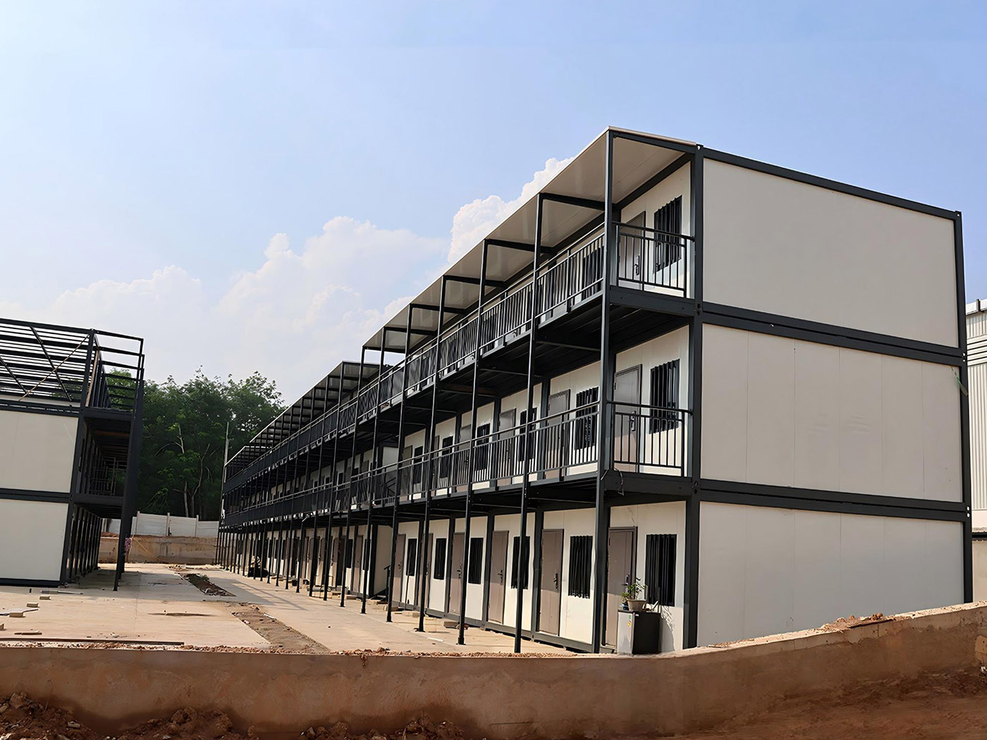 Multi-story Prefab Container Building for Dormitory3 Multi-story Prefab Container Building for Dormitory3