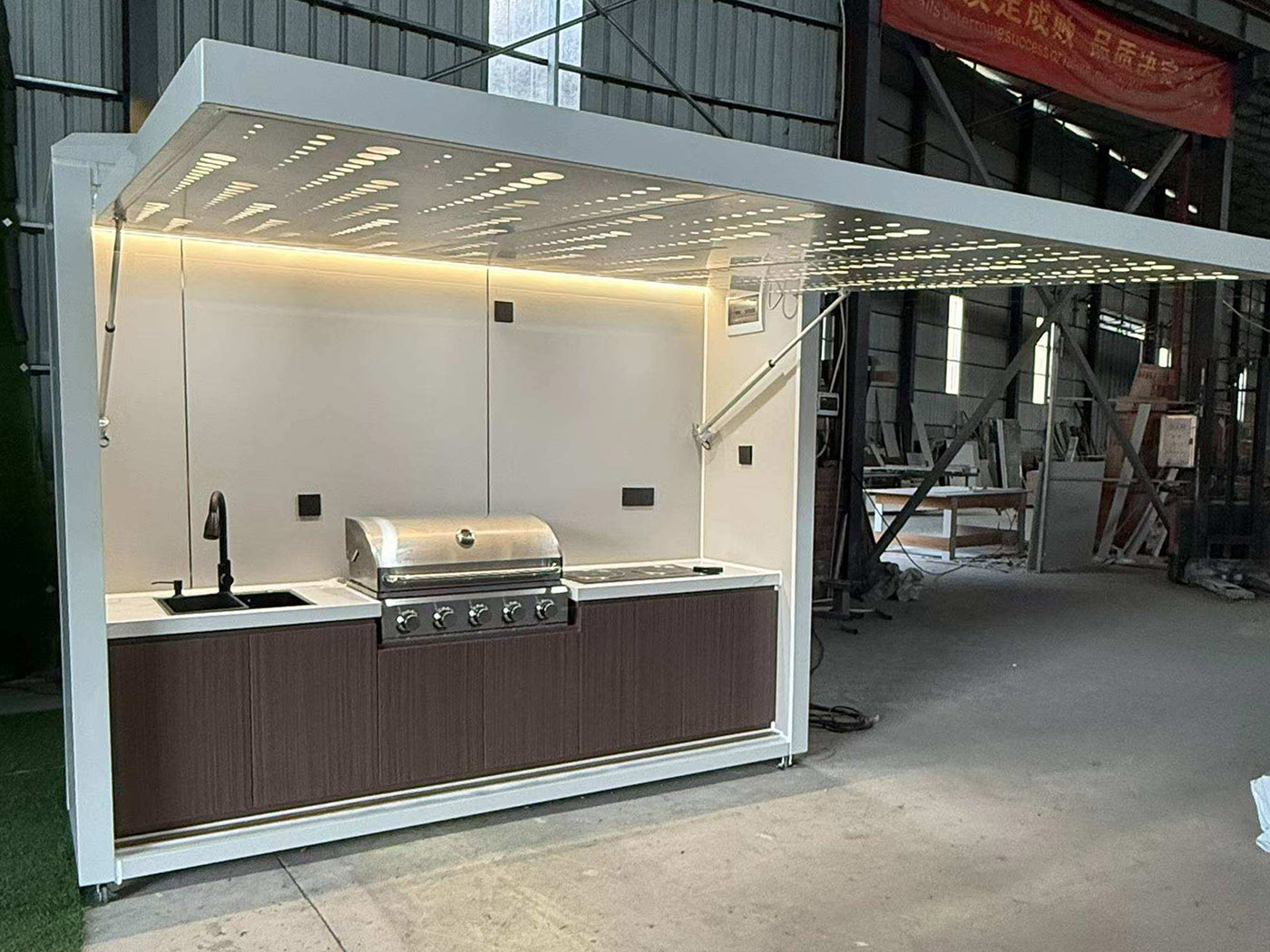 Prefab Mobile Kitchen for Camp And Scenic Area