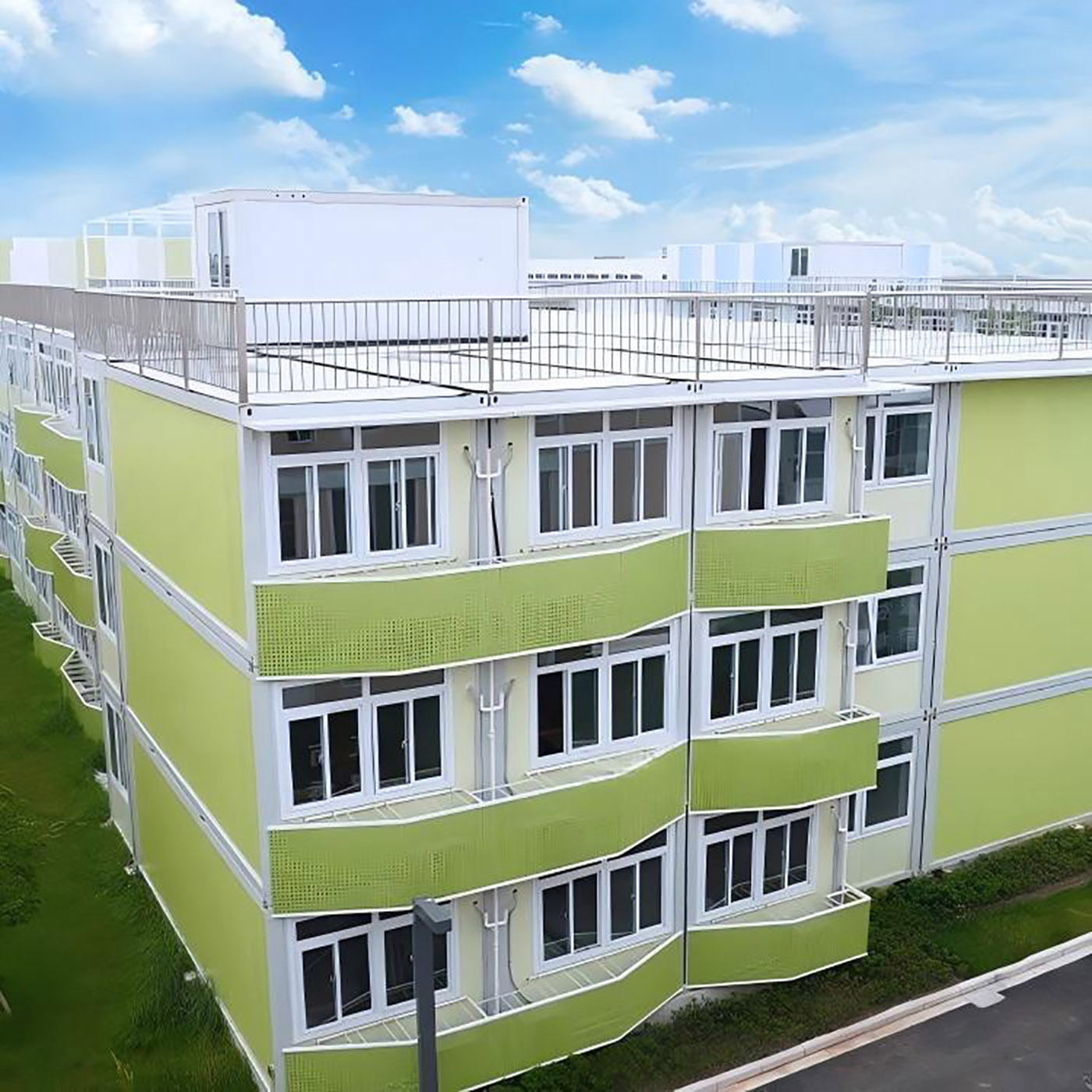 Multi-story Prefab Container Building for Hotel