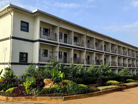 Multi-story Prefab Container Building for Hotel