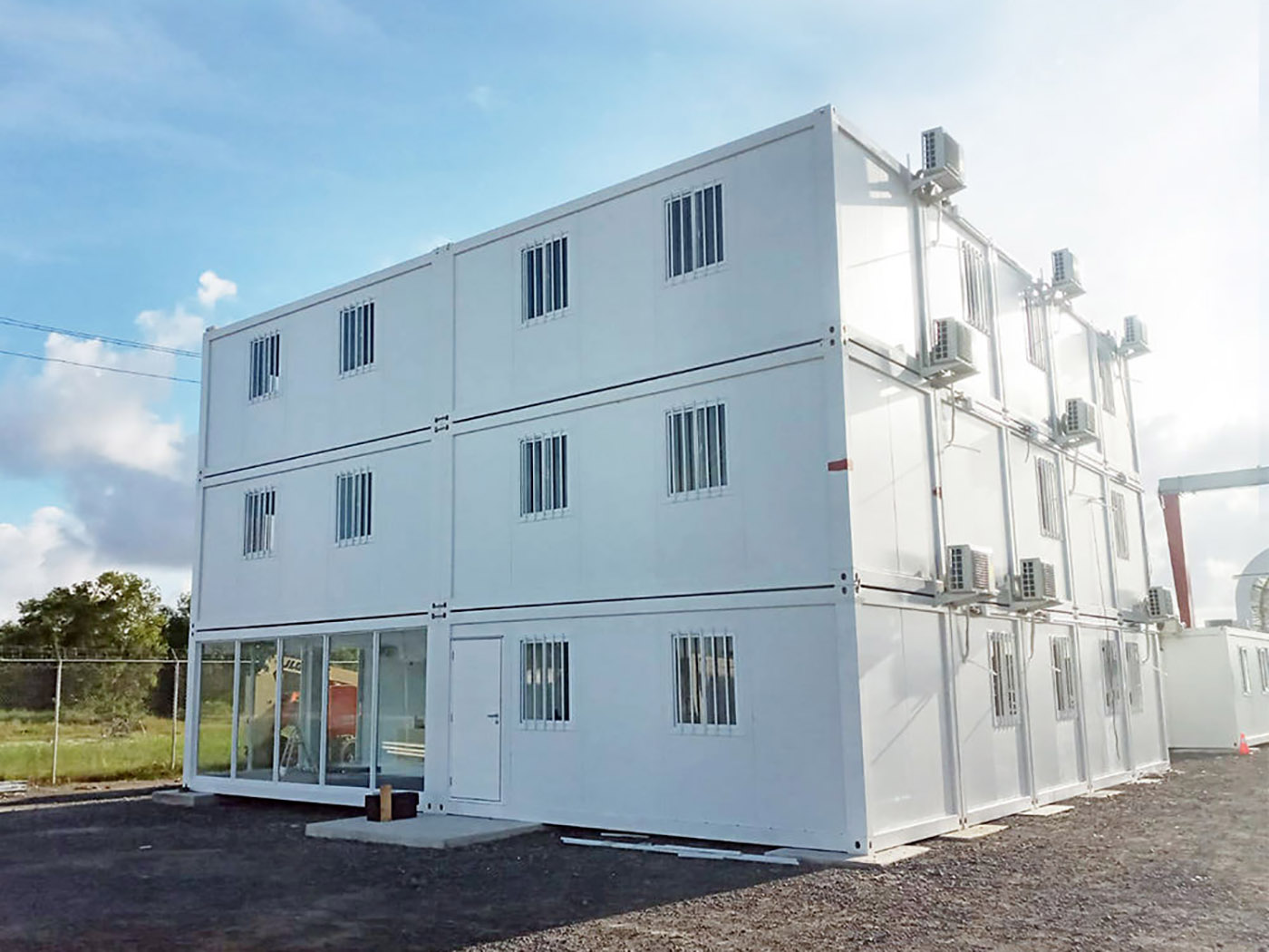 Multi-story Prefab Container Building for Office