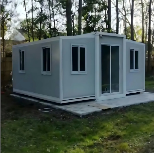 20Ft Expandable Container House: Modern Oasis Blending with Nature